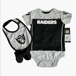 New NFL Baby Raiders 24 months 3 piece set
